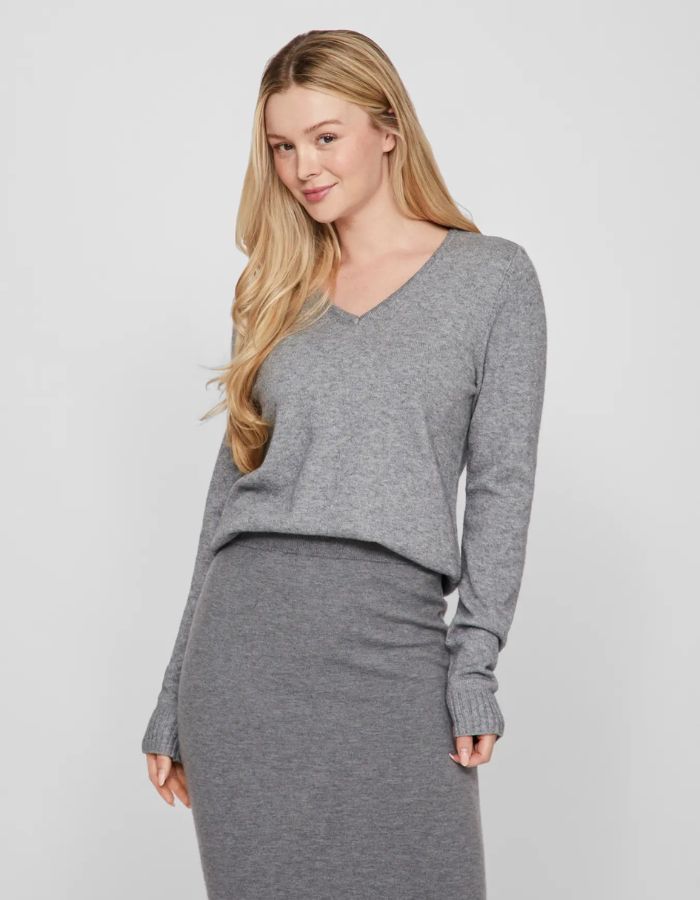 trinity-pull-col-v-gris-viril-vila-3