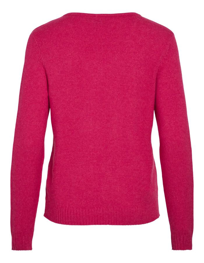 Dos du Pull en maille fine pour femme modèle Viril de la marque Vila. Coupe droite avec un col en V élégant et des manches longues aux poignets côtelés, couleur rose fuchsia uni et lumineux.