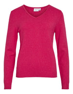 Pull en maille fine pour femme modèle Viril de la marque Vila. Coupe droite avec un col en V élégant et des manches longues aux poignets côtelés, couleur rose fuchsia uni et lumineux.