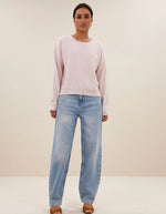 trinity-pull-holly-is-oyster-by-bar-2