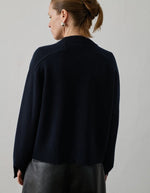 trinity-pull-will-navy-soeur-3