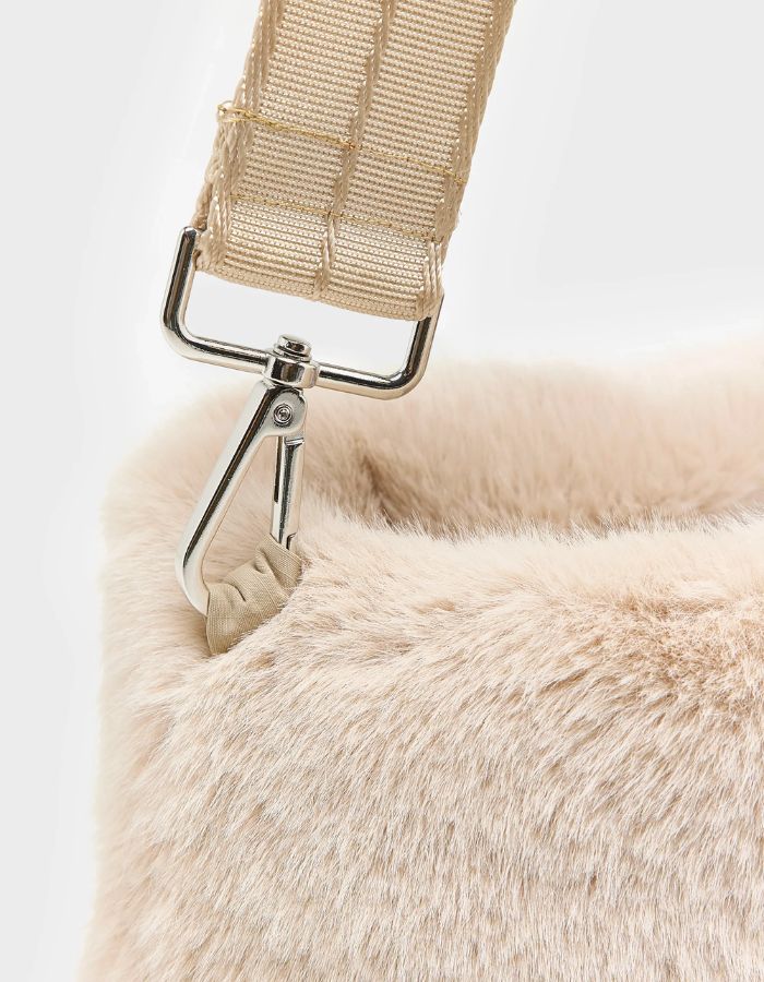 Sac à main Helga Stone en fausse fourrure crème Bellerose
