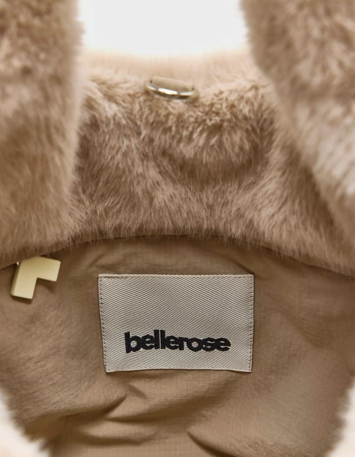 Sac à main Helga Stone en fausse fourrure crème Bellerose