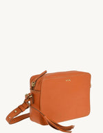 trinity-sac-camera-orange-loxwood-2