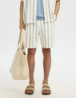 trinity-short-beige-cal-rayures-bleu-ciel-selected-2