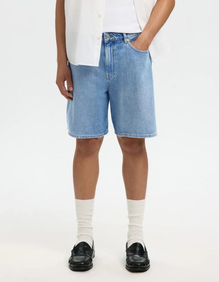 trinity-short-malex-light-blue-denim-selected-2