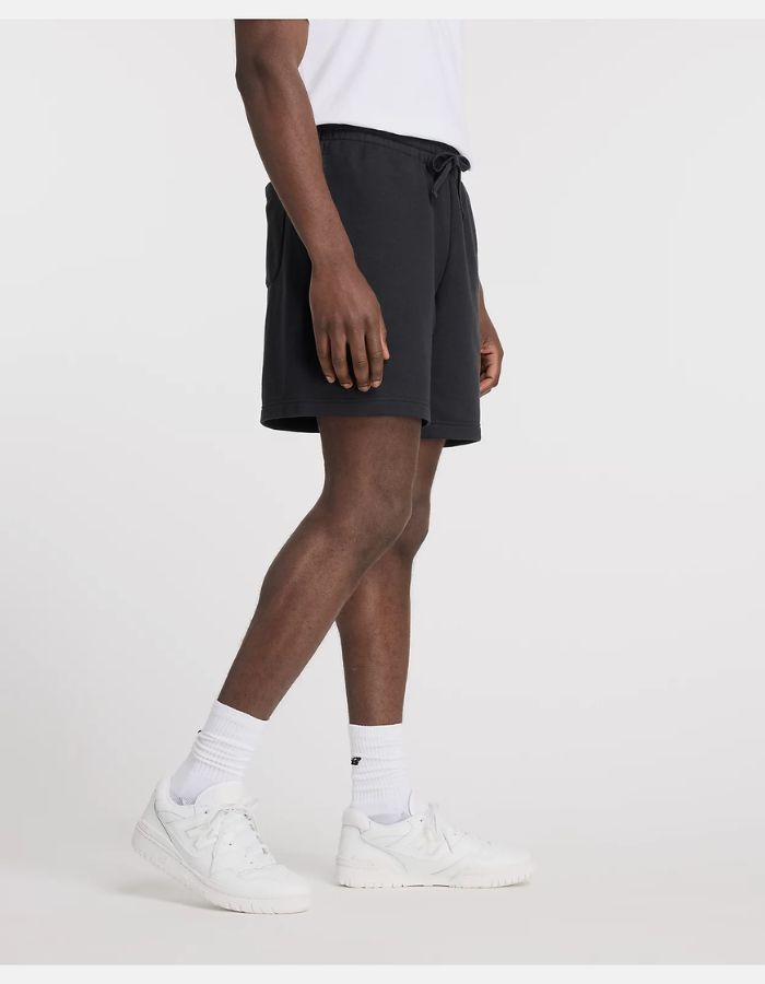 trinity-short-sport-essential-french-terry-black-new-balance-4