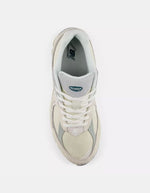 trinity-sneakers-2002r-linen-concrete-slate-grey-new-balance-4