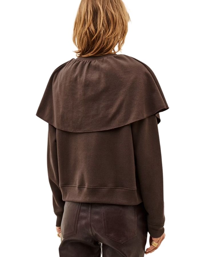 Dos du Sweatshirt marron pour femme avec cape à légers godets, col ras du cou et manches raglan, modèle Dehina de la marque ba&sh.