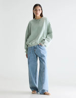 trinity-sweatshirt-oversize-flips-vert-jade-bellerose-3