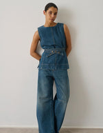 Top Chance Bleu/Vert Soeur en coton biologique et recyclé, coupe cintrée sans manches avec ceinture amovible.