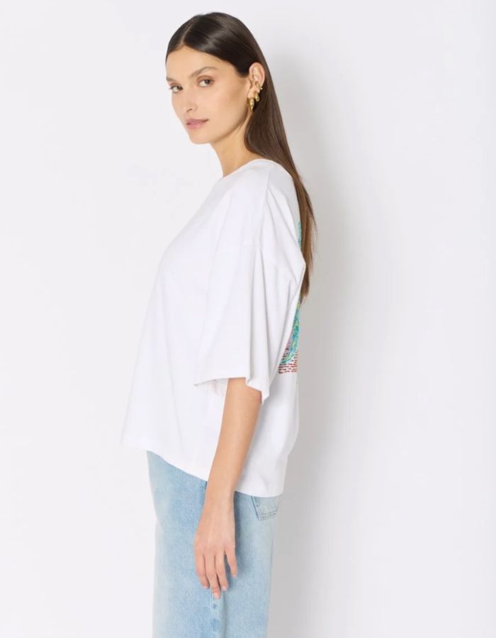 trinity-tshirt-oversize-blanc-terzaailes-berenice-3