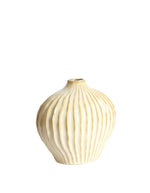 trinity-vase-decoratif-strie-beige-ceramique-beige-2