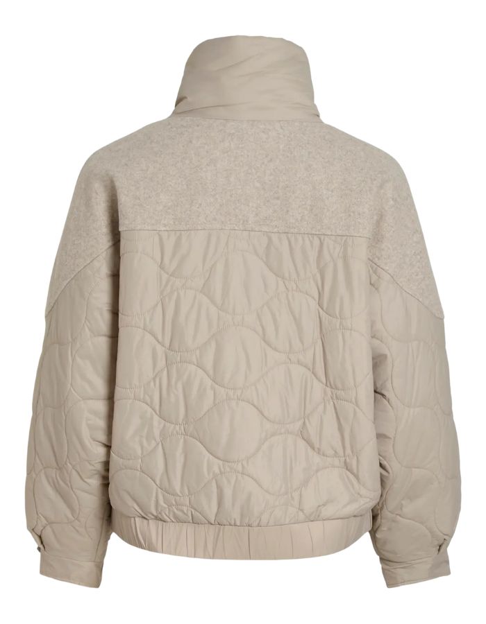 trinity-veste-beige-matelassee-alfie-vila-2