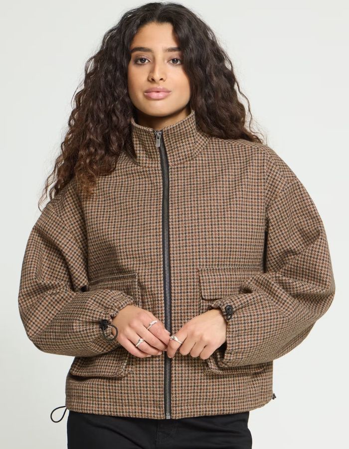 Veste courte Esolu Brown Check pied-de-poule – ICHI