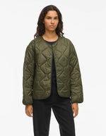 trinity-veste-kaki-courte-matelassee-dune-vila-3