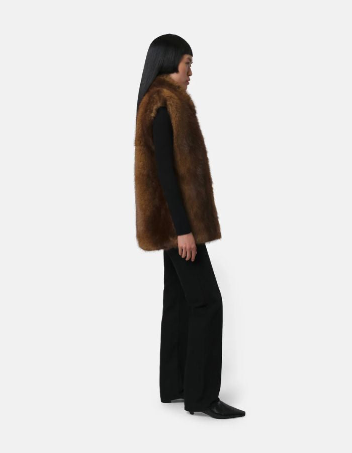 trinity-veste-laila-mink-apparis-2