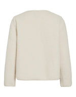 Dos de la Veste courte pour femme effet moumoute fausse fourrure de couleur beige écru, modèle Ada Teddy Jacket de la marque VILA. Présente un col chemise rabattu, des manches longues et une fermeture boutonnée sur le devant.