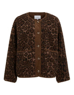 Veste courte pour femme en moumoute duveteuse à imprimé léopard brun foncé et détails en velours côtelé, modèle Adera L/S Leo Corduroy Jacket couleur Coffee Bean Dark Leo de la marque VILA