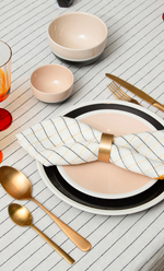 trinity-coffret-de-couverts-dorés-maison-sarah-lavoine