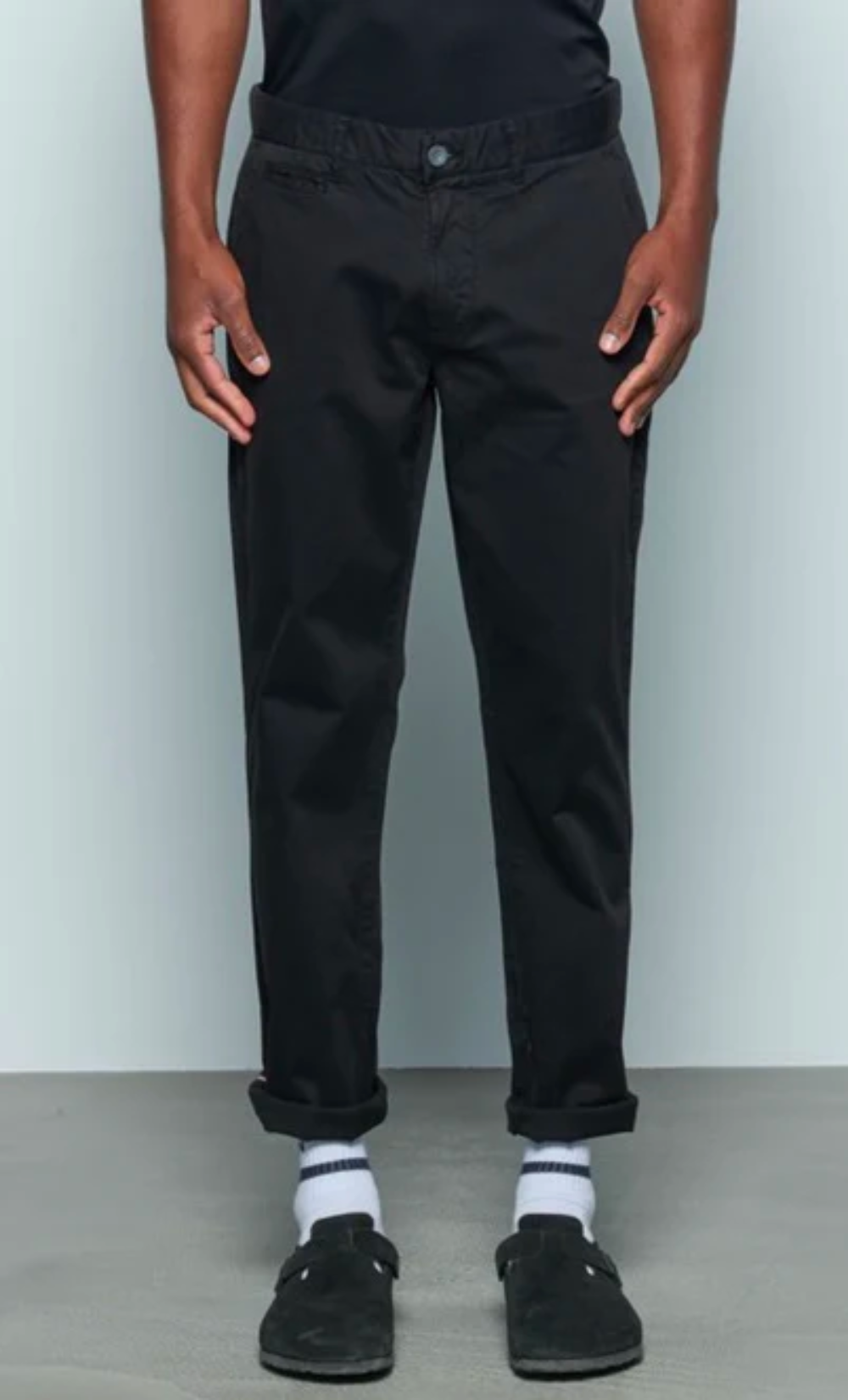 trinity-hero-seven-marseille-chino-slim-black-packshot